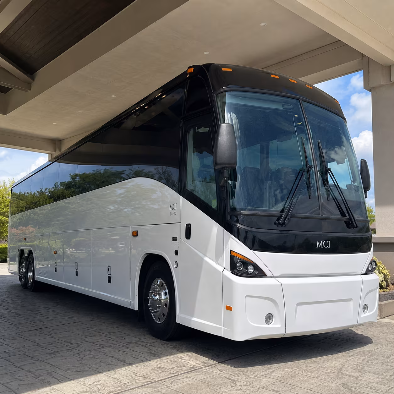 Rent a Bus to Tulsa International Airport