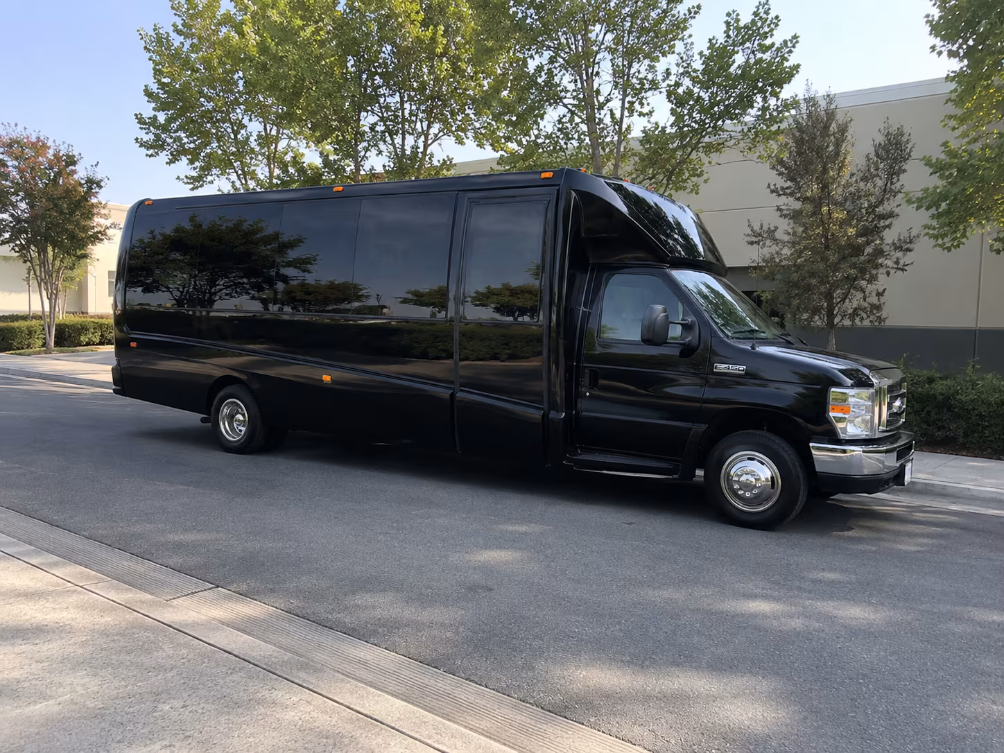 Broken Arrow Homecoming & Prom Party Bus Rentals