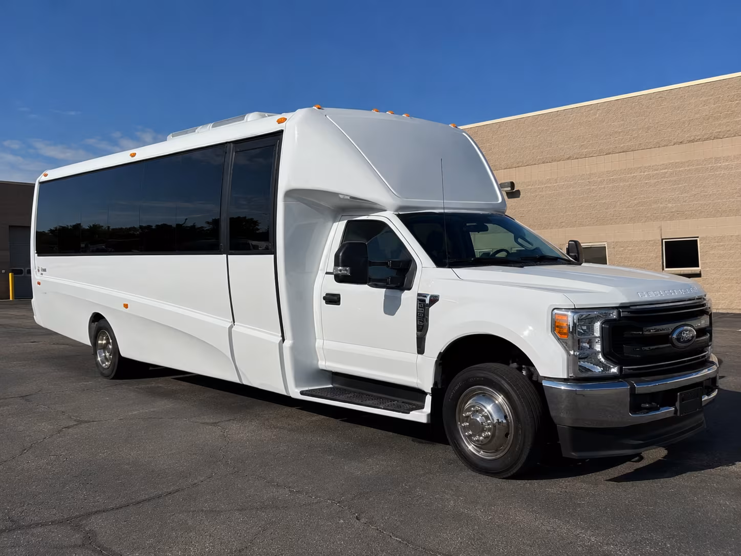 Tulsa Airport Shuttle & Transportation party bus exterior