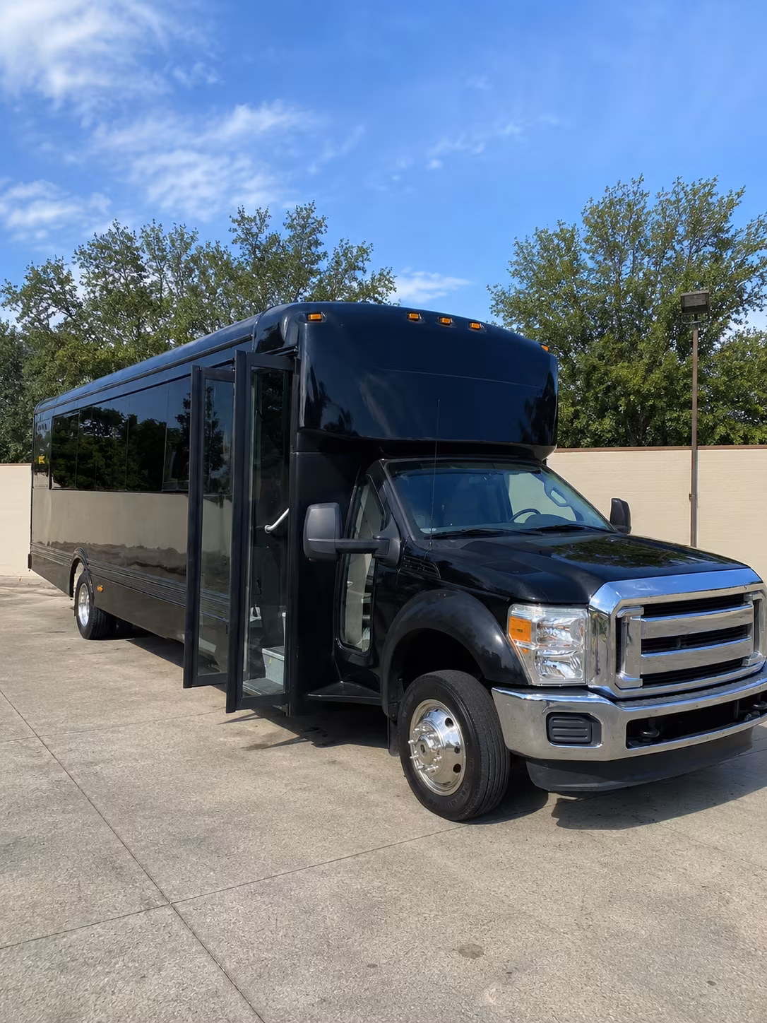 Tulsa Concert & Music Festival Transportation party bus exterior
