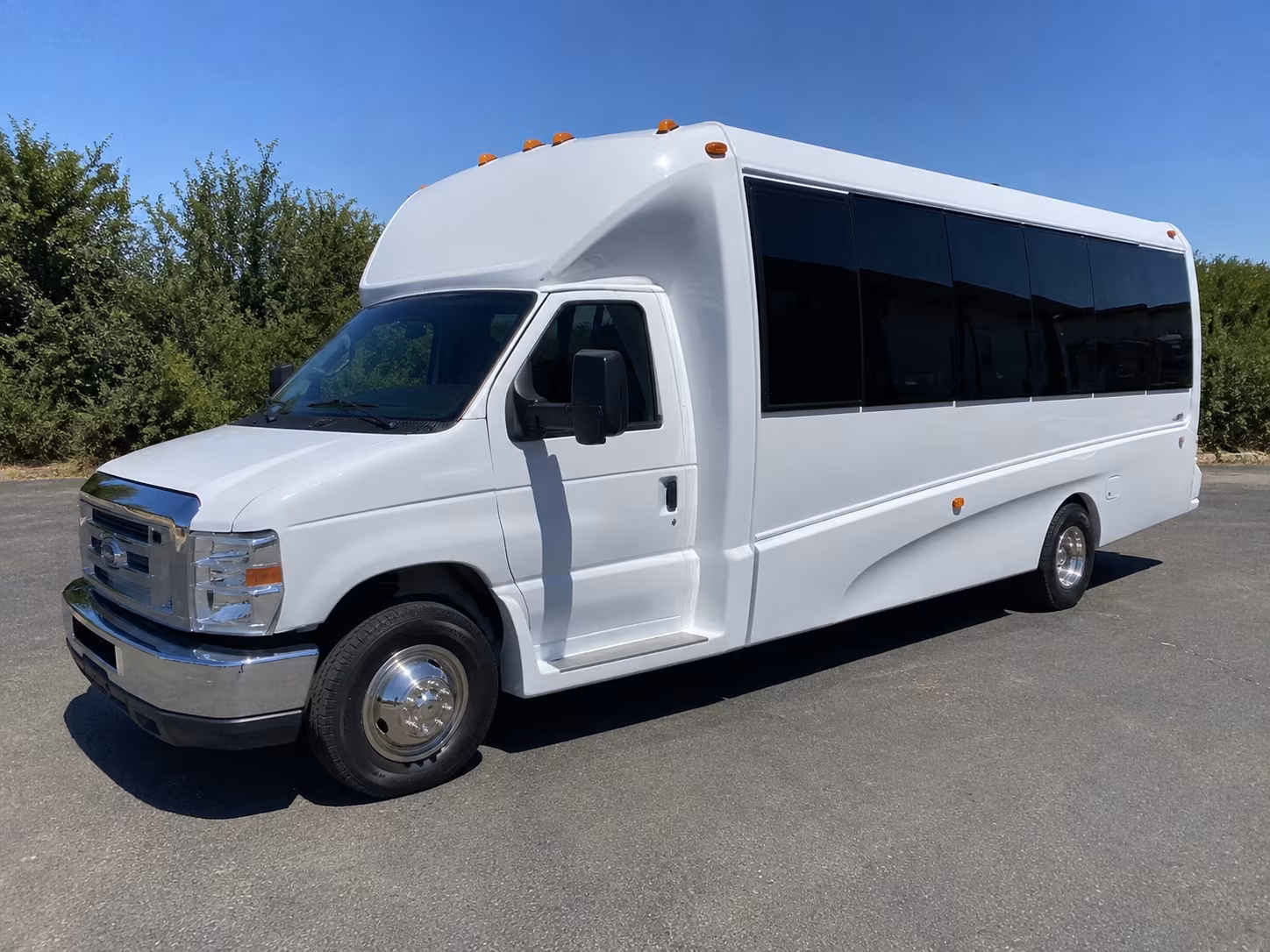 Tulsa Winery Tour & Pub Crawl Transportation group transportation