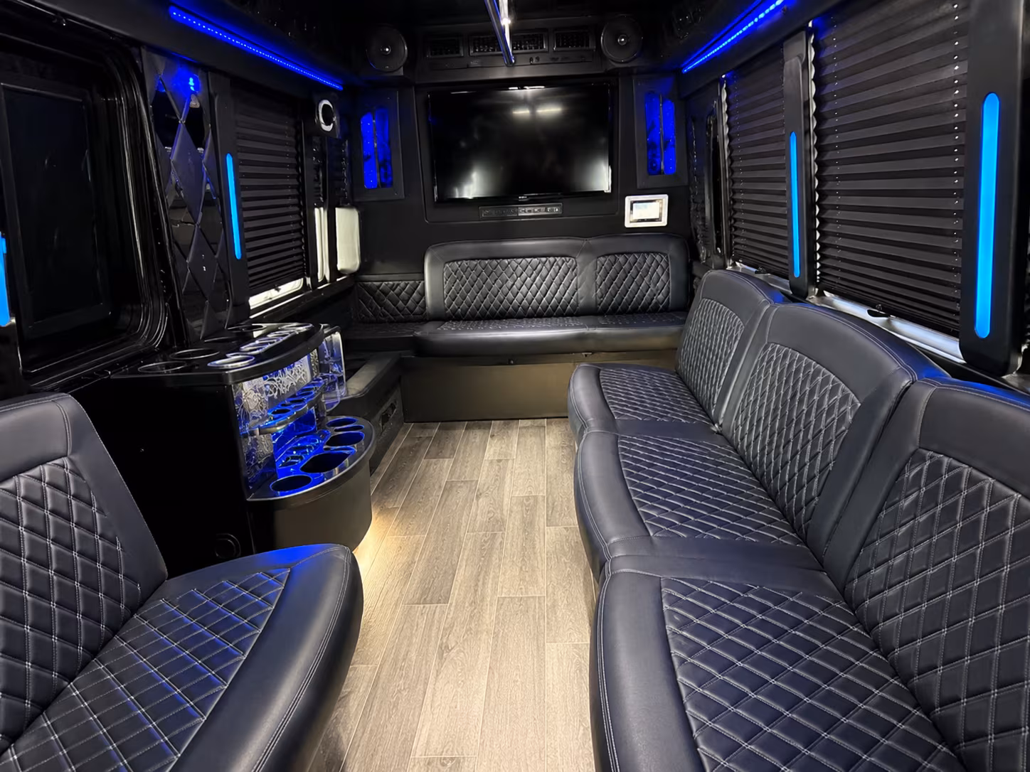Tulsa Winery Tour & Pub Crawl Transportation